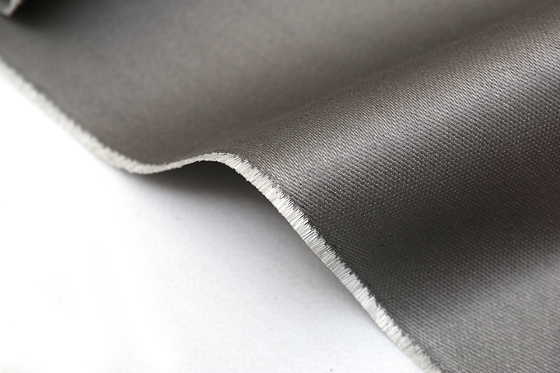De Rook en de Brandgordijnstoffen van Grey Silicone Reinforced Fiberglass Fabric