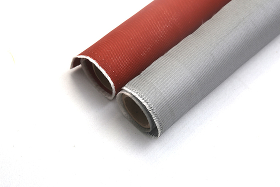 Pu Met een laag bedekte Glasvezelstof 0.8mm Duurzame het Lassenbescherming van 850gsm en Rookgordijn