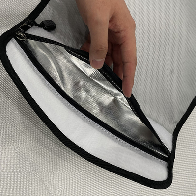 Het gekleurde Silicone bedekte de Vuurvaste Opslag van de Dossierzak voor Documenten met een laag, Paspoort